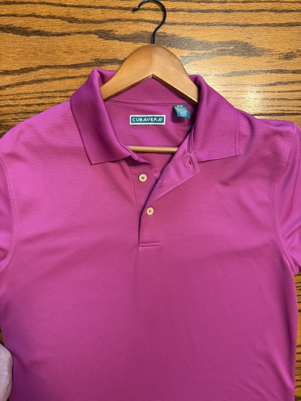 Cubavera Polo Shirt Red/Pink Ribbed Polyester W/ Pineapple Logo. Size M